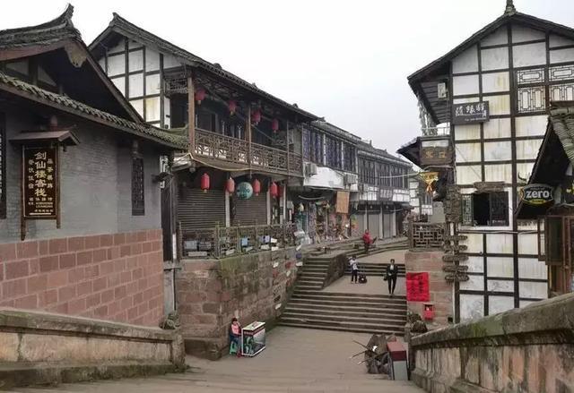 你身边考上清华北大的人有哪些特质？游戏画面